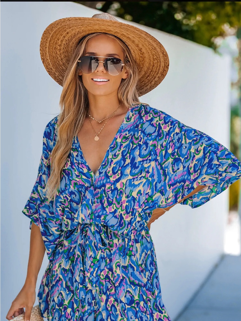 Cupshe Blue Multi-Color V-Neck Tie-Waist Romper